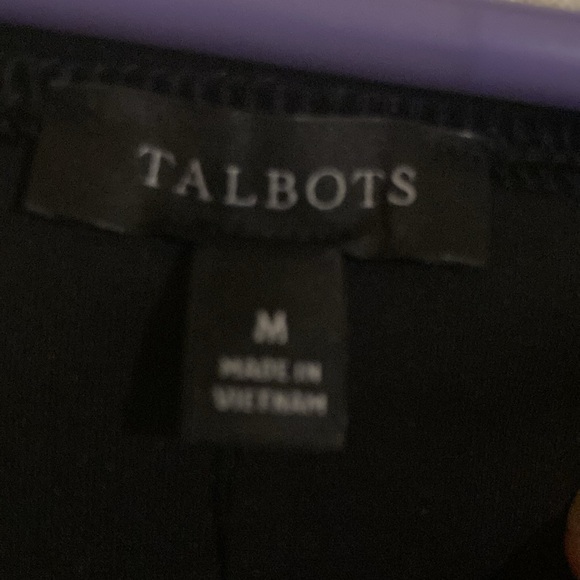 Gorgeous Black Velvet Top ….w Bow and opening at top of back - Picture 7 of 7